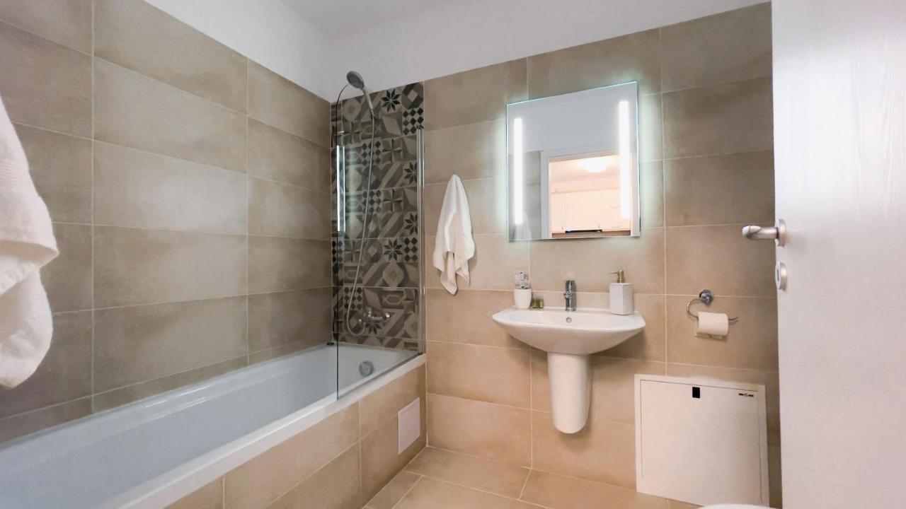 Ad Apartments Cluj-Napoca Luaran gambar